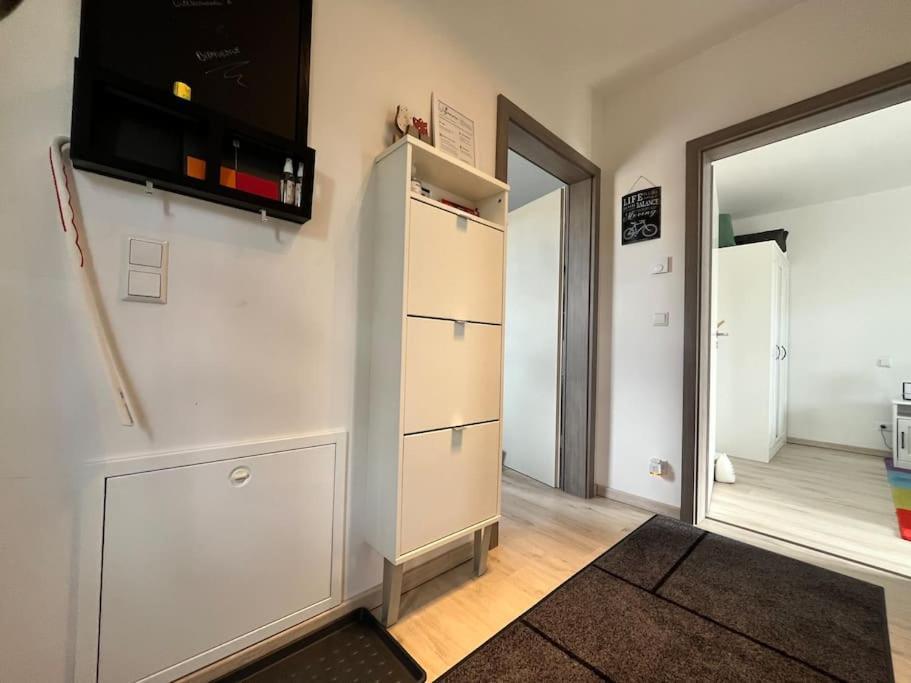 Appartement Buechensaal Mit Stellplatz Erlensee Exterior foto